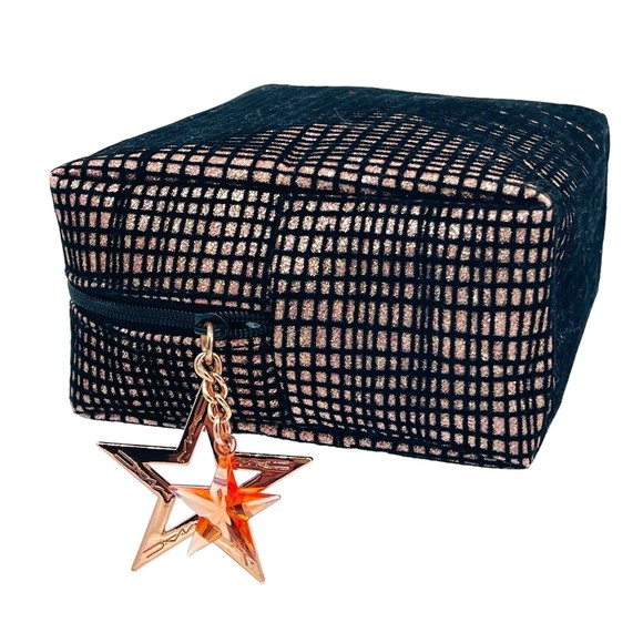 MAC COSMETICS Blush Purple Black Velvet Makeup Cosmetics Travel Bag HTF - Picture 6 of 10